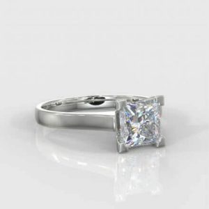 1 x 0.70ct Princess Brilliant  Cut Solitaire Diamond Ring